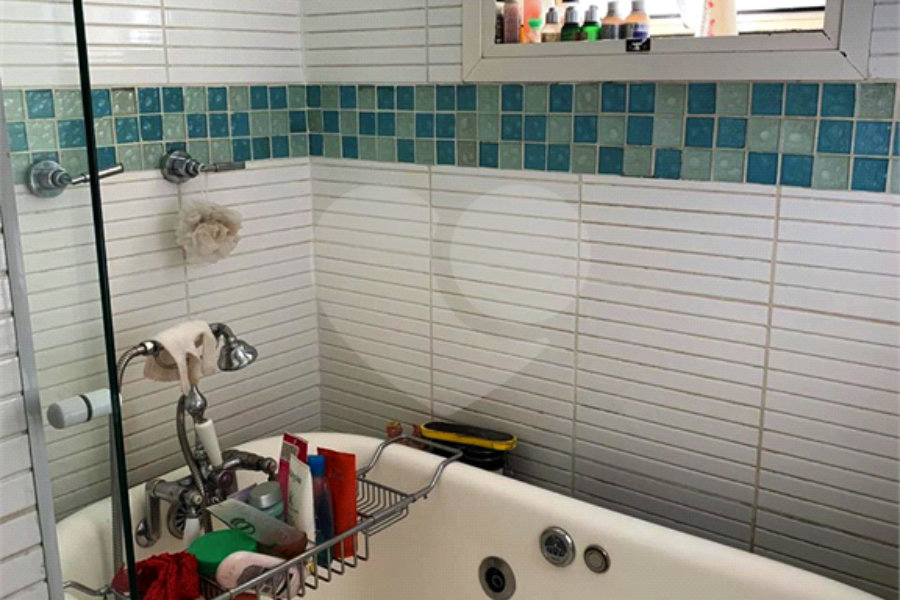 Apartamento à venda com 3 suítes em Santana, São Paulo, SP