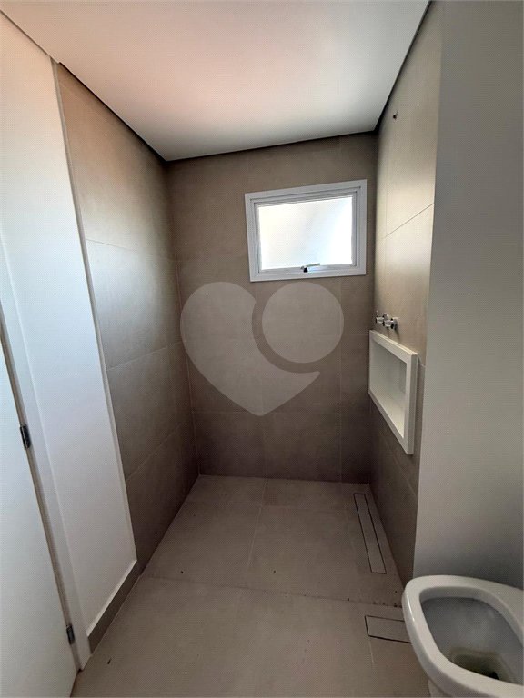 Apartamento para alugar com 3 suítes em Vila Helena, Atibaia, SP