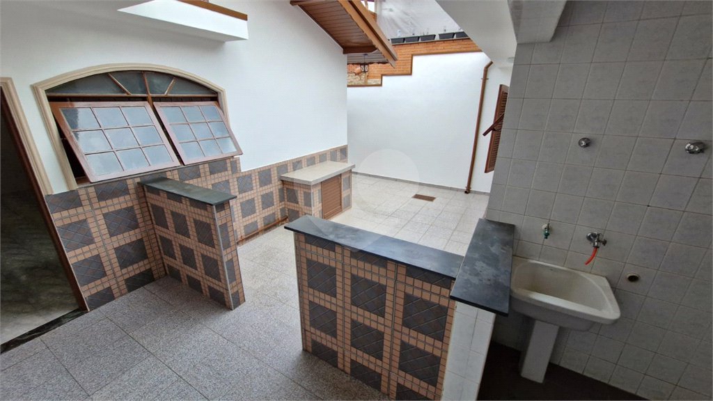 Casa Térrea à venda com 3 quartos em Conjunto Residencial Butantã, São Paulo, SP