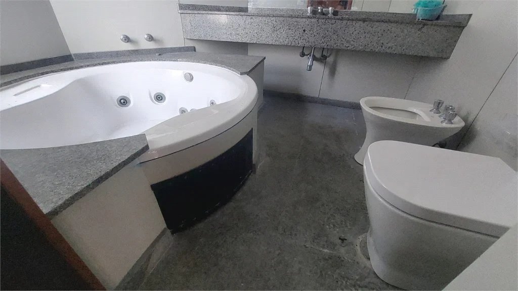 Apartamento à venda com 1 suíte em Vila Suzana, São Paulo, SP