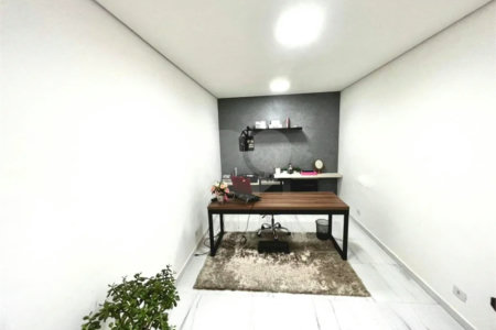 Sua nova casa com piscina e área gourmet te espera! no Golden Park em Hortolandia