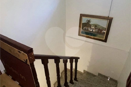 Sobrado à venda com 3 quartos, sendo 1 suíte, em Vila Nivi, São Paulo, SP