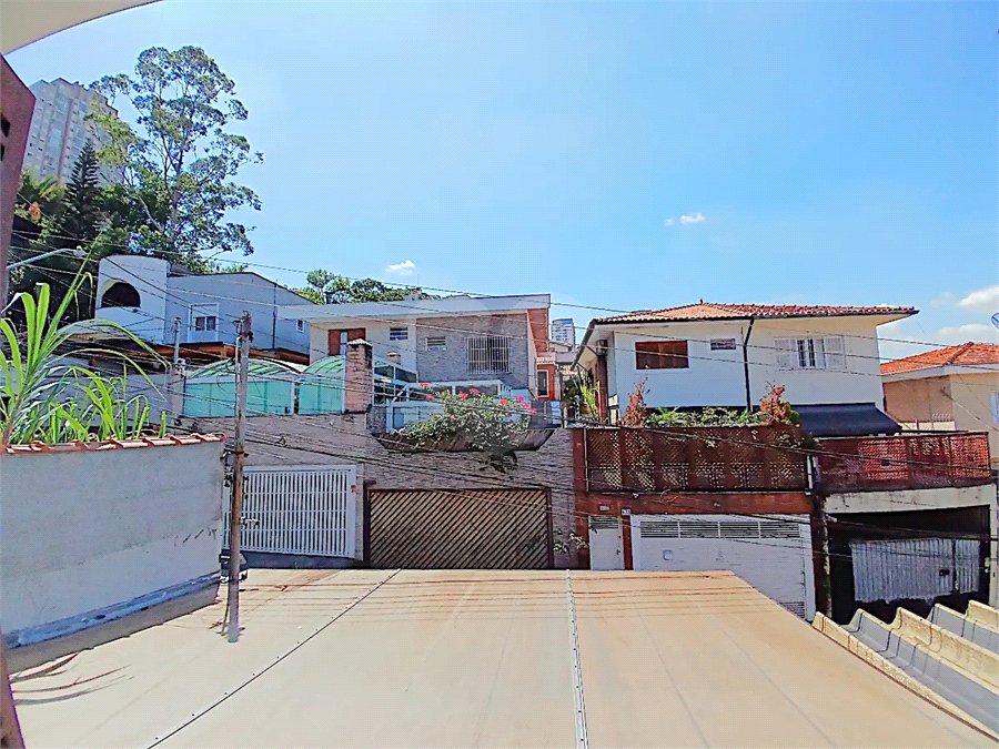 Sobrado à venda com 3 quartos, sendo 1 suíte, em Brooklin, São Paulo, SP