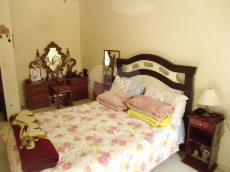 Casa à venda com 3 quartos, sendo 1 suíte, em Jardim Virginia Bianca, São Paulo, SP
