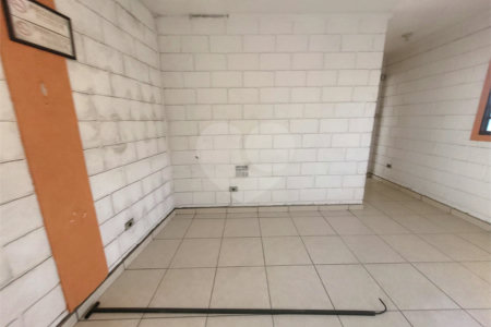 Terreno para alugar em Ayrosa, Osasco, SP
