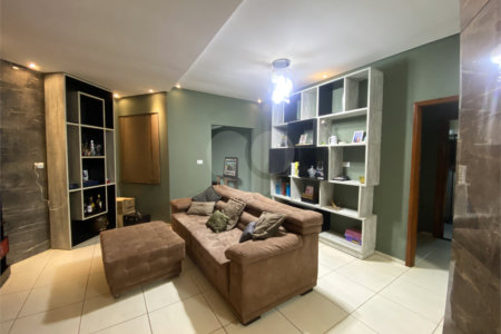 Casa à venda com 2 quartos, sendo 1 suíte, em Jardim Estoril, Ponta Porã, MS