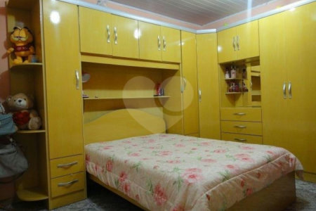 Casa à venda com 3 quartos, sendo 2 suítes, em Jardim Taboão, São Paulo, SP