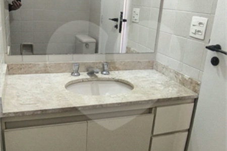 Apartamento à venda com 3 quartos, sendo 1 suíte, em Pinheiros, São Paulo, SP