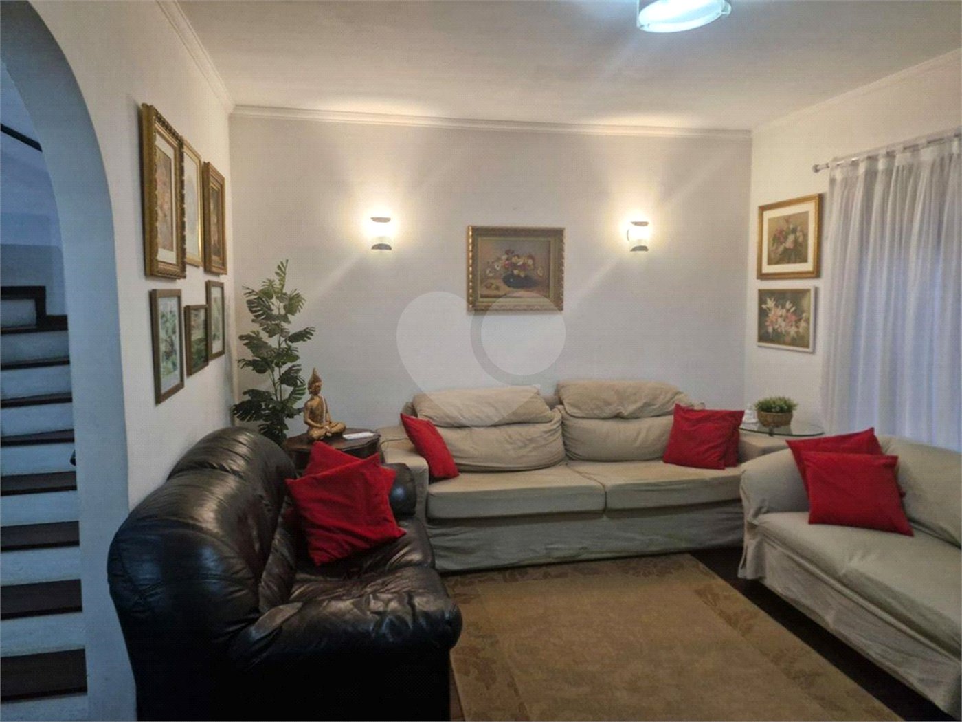 Casa à venda com 3 quartos, sendo 1 suíte, em Vila Paulista, São Paulo, SP