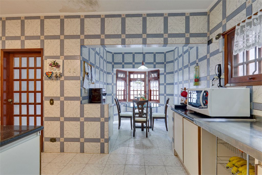 Casa Térrea à venda com 3 quartos, sendo 1 suíte, em Interlagos, São Paulo, SP