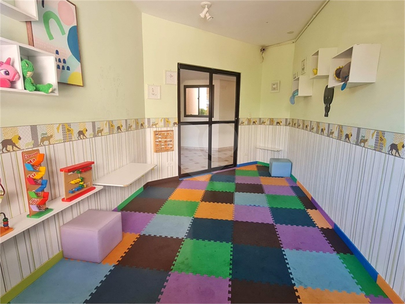 Apartamento à venda com 2 quartos, sendo 1 suíte,  em Santana, São Paulo, SP