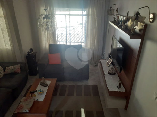 Sobrado à venda com 2 quartos em Santana, São Paulo, SP
