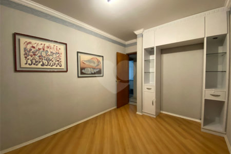 Apartamento à venda com 3 quartos, sendo 1 suíte, em Santana, São Paulo, SP