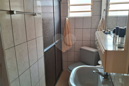 Sobrado à venda com 3 quartos em Jardim Humaitá, São Paulo, SP