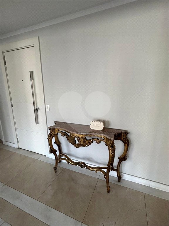 Apartamento à venda com 3 suítes em Indianópolis, São Paulo, SP