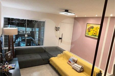 Sobrado à venda com 2 quartos em Vila Uberabinha, São Paulo, SP