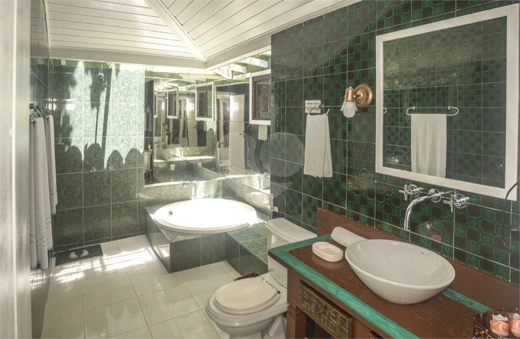 Hotel à venda com 43 suítes em Manguinhos, Armação dos Búzios, RJ