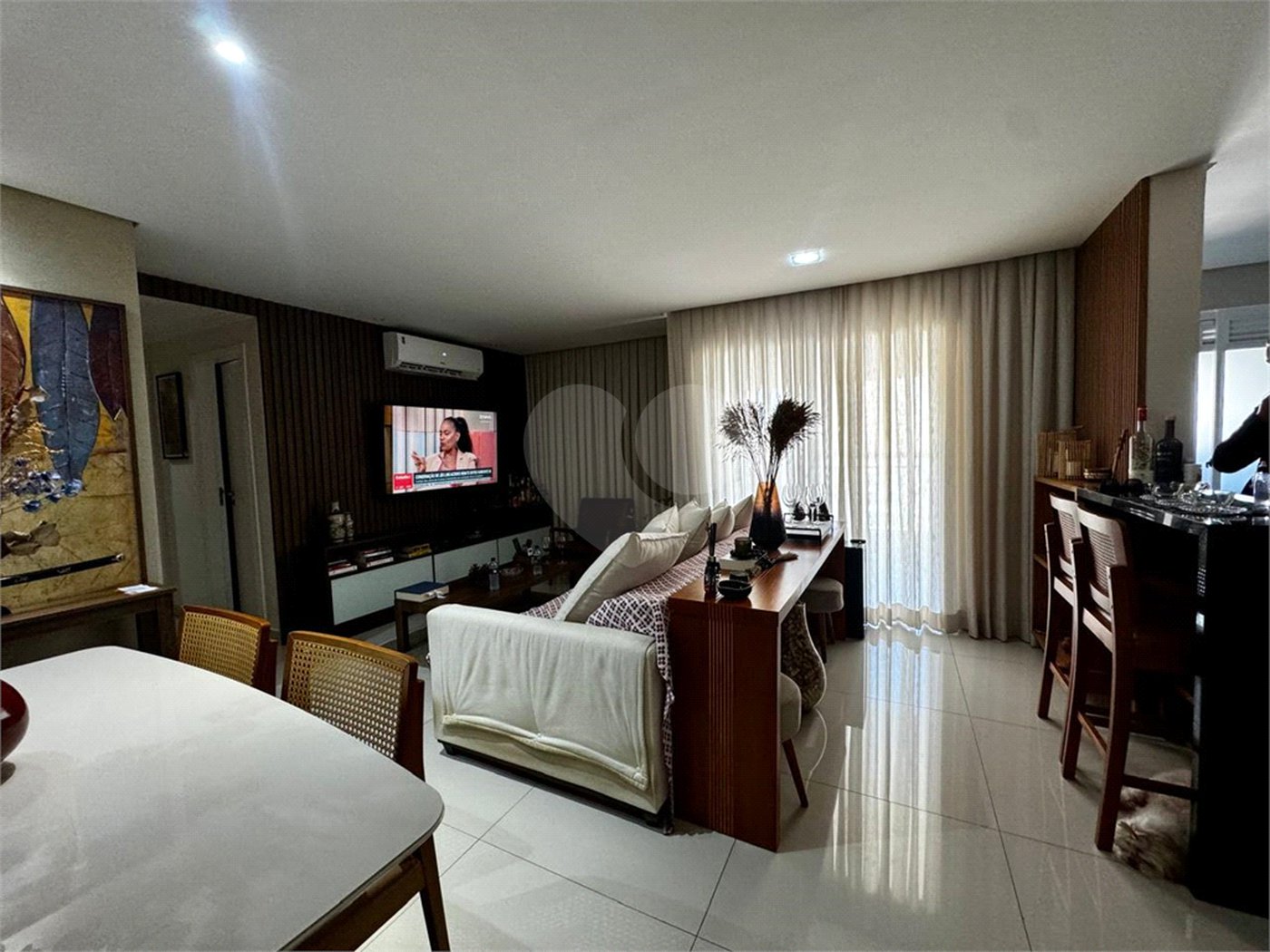 Apartamento à venda com 3 quartos, sendo 1 suíte, em Parque Reboucas, São Paulo, SP