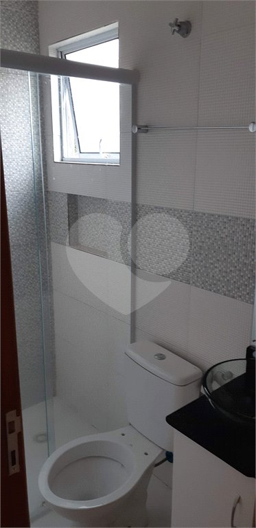 Casa à venda ou para alugar com 3 quartos, sendo 2 suítes,  no condomínio Residencial Erika, São Paulo - SP