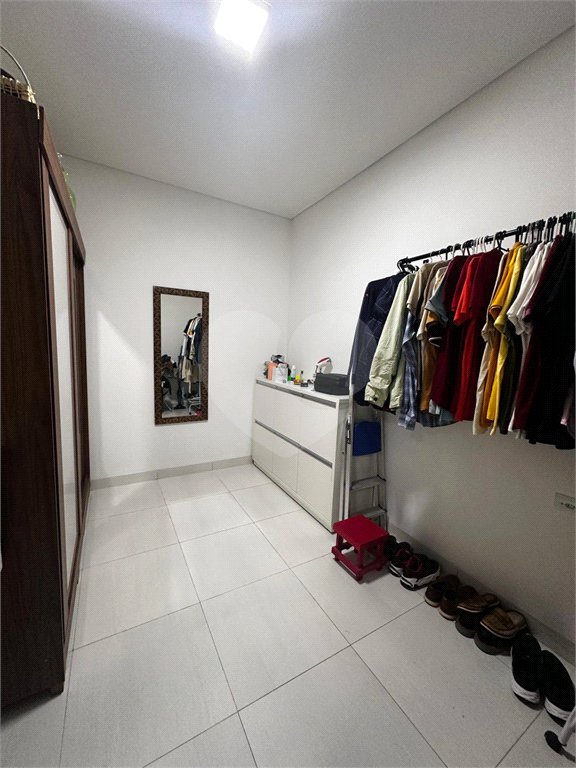 Casa à venda com 3 quartos no condomínio Esmeralda, Várzea Grande - MT