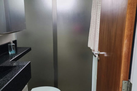 Casa à venda com 3 quartos, sendo 1 suíte, em Canto do Forte, Praia Grande - SP
