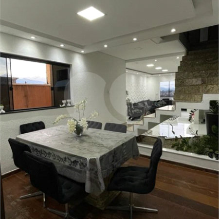 Casa à venda com 3 quartos, sendo 2 suítes,  em Jardim Imperial, Atibaia, SP