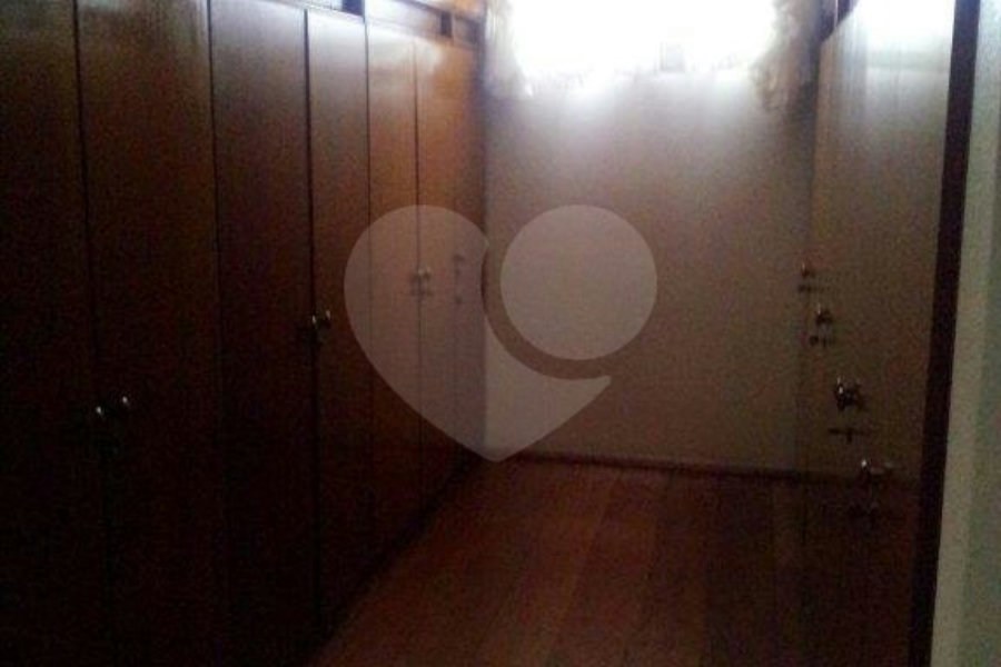 Apartamento à venda com 4 quartos, sendo 3 suítes, em Vila Maria Alta, São Paulo, SP
