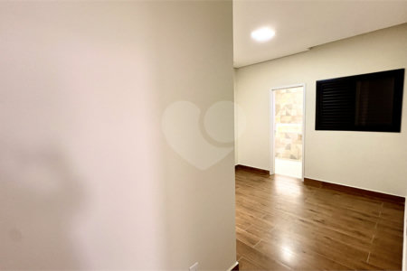 Casa à venda com 3 quartos, sendo 1 suíte, no condomínio Residencial Villagio Wanel, Sorocaba - SP