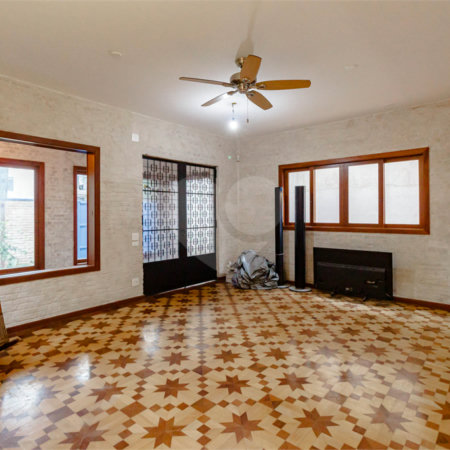 Casa à venda com 3 quartos, sendo 2 suítes, em Jardim América, São Paulo, SP