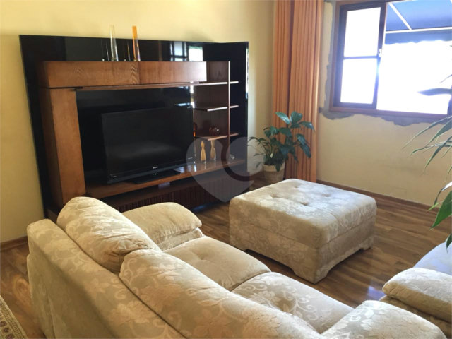 Casa à venda com 2 quartos, sendo 1 suíte,  em Socorro, São Paulo, SP