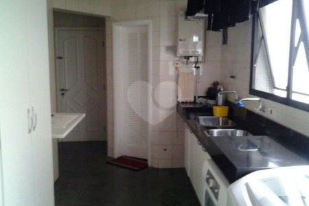 Apartamento à venda com 3 suítes em Santa Teresinha, São Paulo, SP