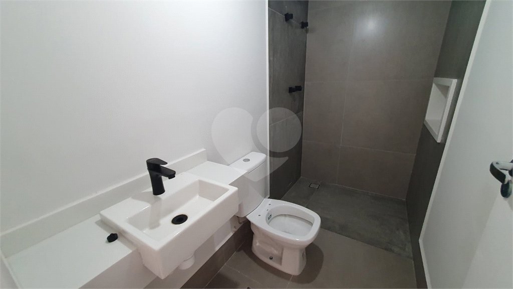 Casa à venda com 4 suítes no condomínio Residencial San Vitale, Bragança Paulista - SP