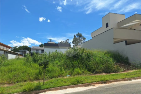 Terreno à venda com 1 suíte em Pinheirinho, Vinhedo, SP