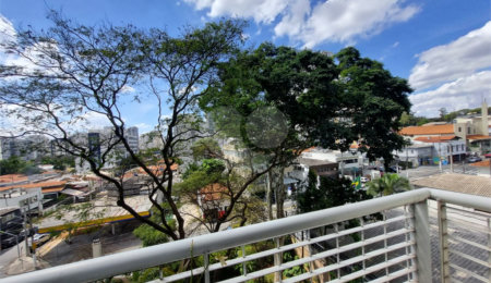 Apartamento à venda com 2 quartos, sendo 1 suíte,  em Chácara Santo Antônio (zona Sul), São Paulo, SP