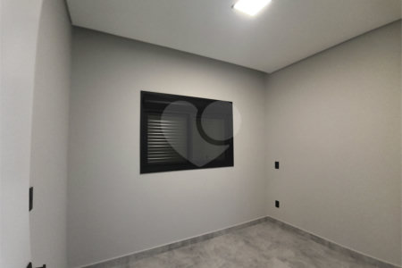 Casa à venda com 3 quartos, sendo 1 suíte,  no condomínio Horto Florestal Villagio, Sorocaba - SP