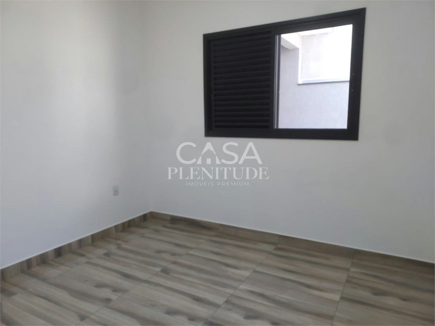 Casa em condomínio à venda com 3 quartos, sendo 1 suíte, em Wanel Ville, Sorocaba, SP