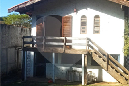 Chácara à venda com 5 quartos, sendo 3 suítes, em Parque Residencial Atibaia, Atibaia, SP