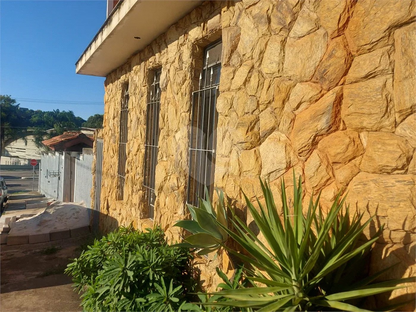 Casa à venda com 3 quartos, sendo 2 suítes, em Capela, Vinhedo, SP