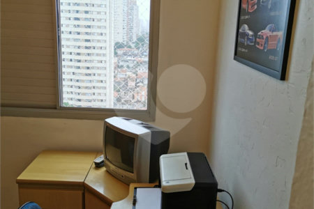 Cobertura à venda com 3 quartos em Vila Gumercindo, São Paulo, SP