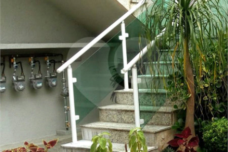 Casa à venda com 2 suítes em Parada Inglesa, São Paulo, SP