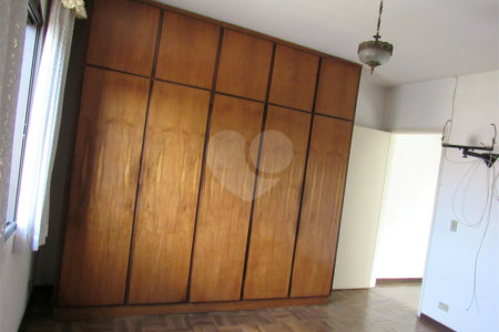 Sobrado à venda com 2 quartos em Vila Nova Mazzei, São Paulo, SP