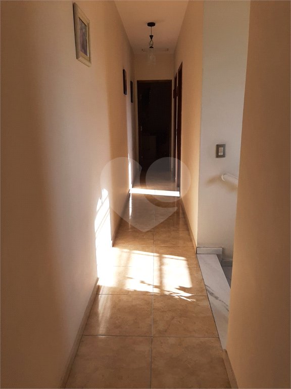 Sobrado à venda com 4 quartos, sendo 2 suítes, em Jardim Ester, São Paulo, SP