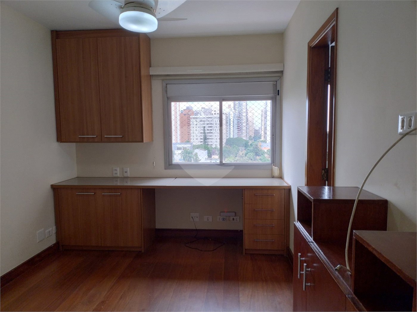 Apartamento para alugar com 3 suítes em Campo Belo, São Paulo, SP