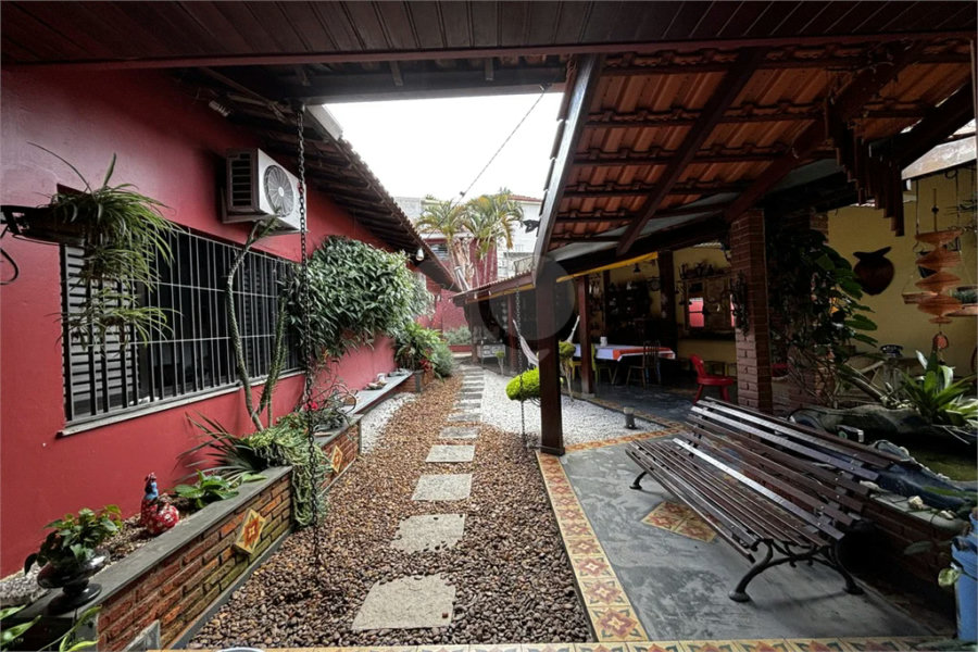 Sobrado à venda com 4 quartos, sendo 1 suíte, em Casa Verde, São Paulo, SP