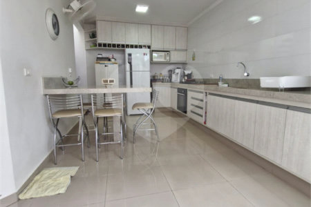 Casa à venda com 3 quartos, sendo 2 suítes, em Bela Vista, Salto, SP