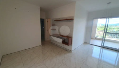 Apartamento à venda com 2 quartos, sendo 1 suíte,  em Jardim Tereza Cristina, Jundiaí, SP