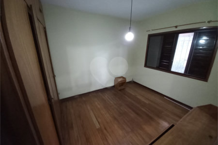 Casa à venda com 4 quartos, sendo 2 suítes,  em Parque Esmeralda, São Paulo, SP