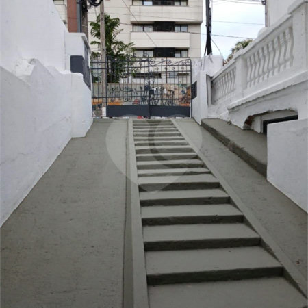 Casa à venda com 2 quartos em Vila Mariana, São Paulo, SP