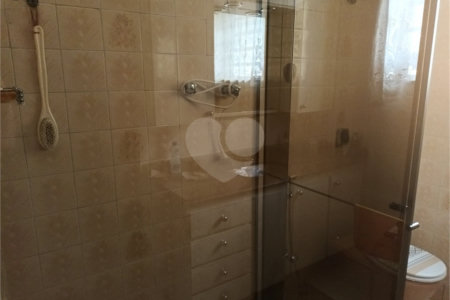 Sobrado à venda com 3 quartos em Cambuci, São Paulo, SP