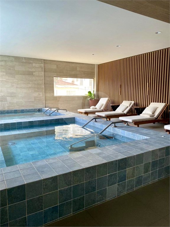 Apartamento para alugar com 3 quartos, sendo 2 suítes,  em Vila Olímpia, São Paulo, SP